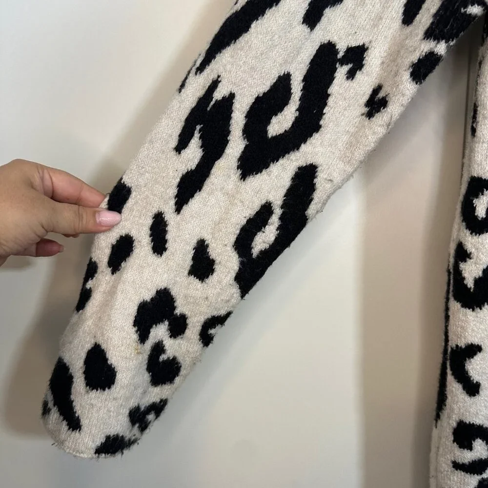 Leopard Print Long Line V-Neck Button Front Cardigan by Something Navy - M